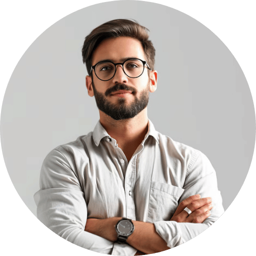 Bearded-man-with-glasses-and-arms crossed